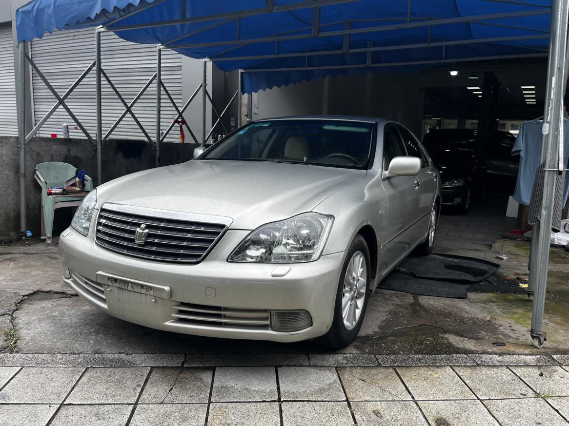 Toyota Crown 2006 thumb 2