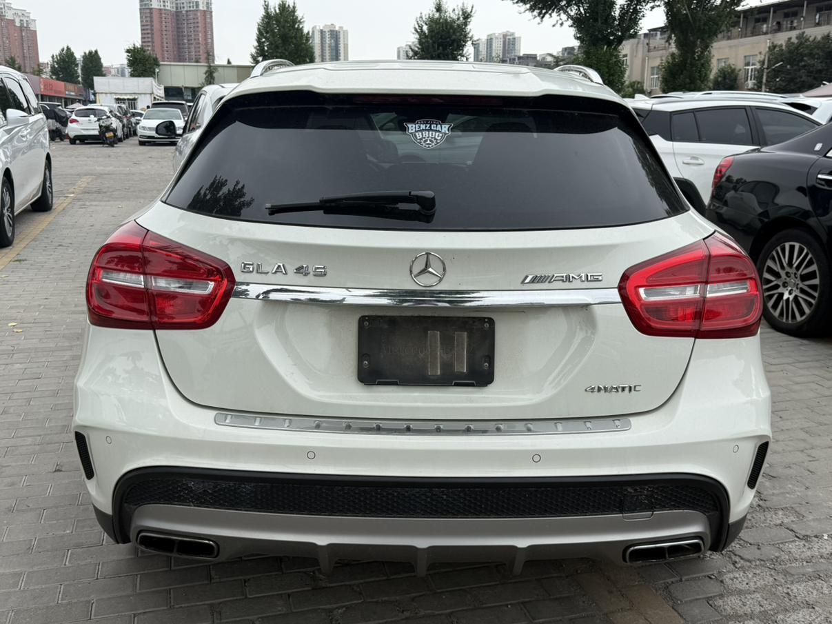 Mercedes-Benz GLA AMG 2015 thumb 3