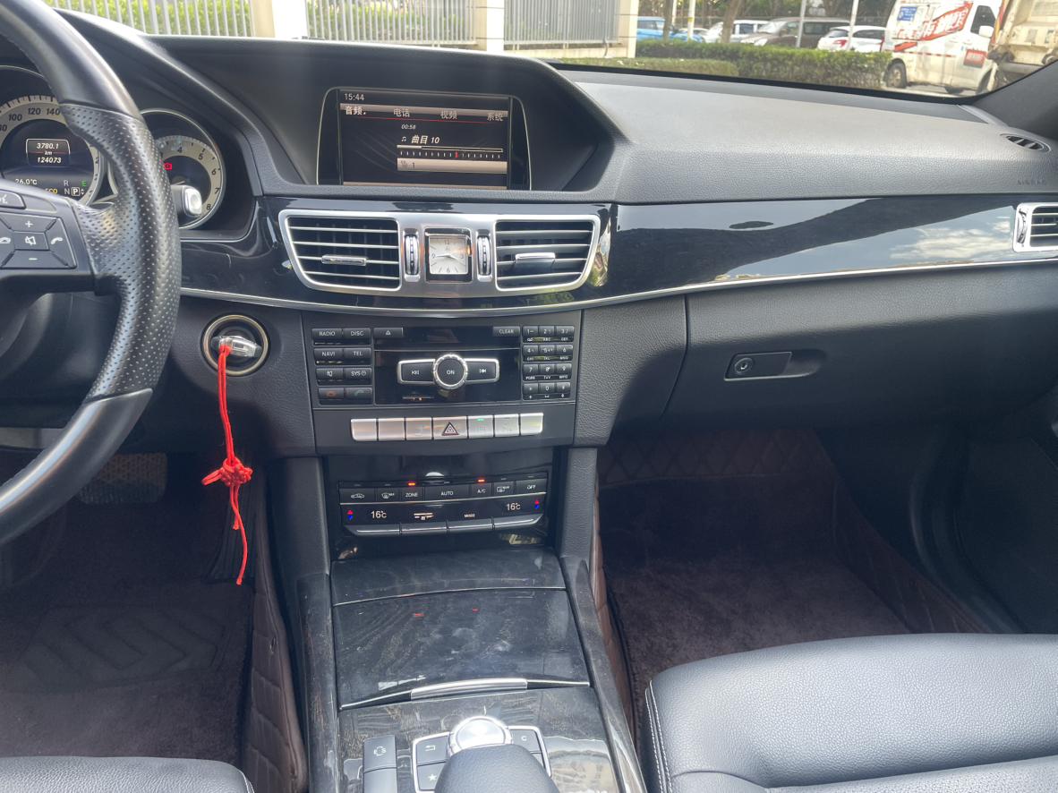 Mercedes-Benz E-Класс 2014 thumb 7