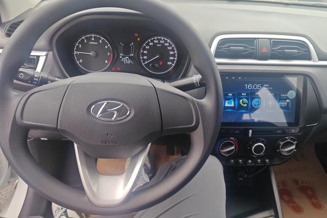 Hyundai Solaris 2020 thumb 12
