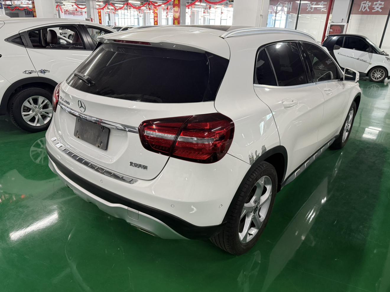 Mercedes-Benz GLA 2019 thumb 4