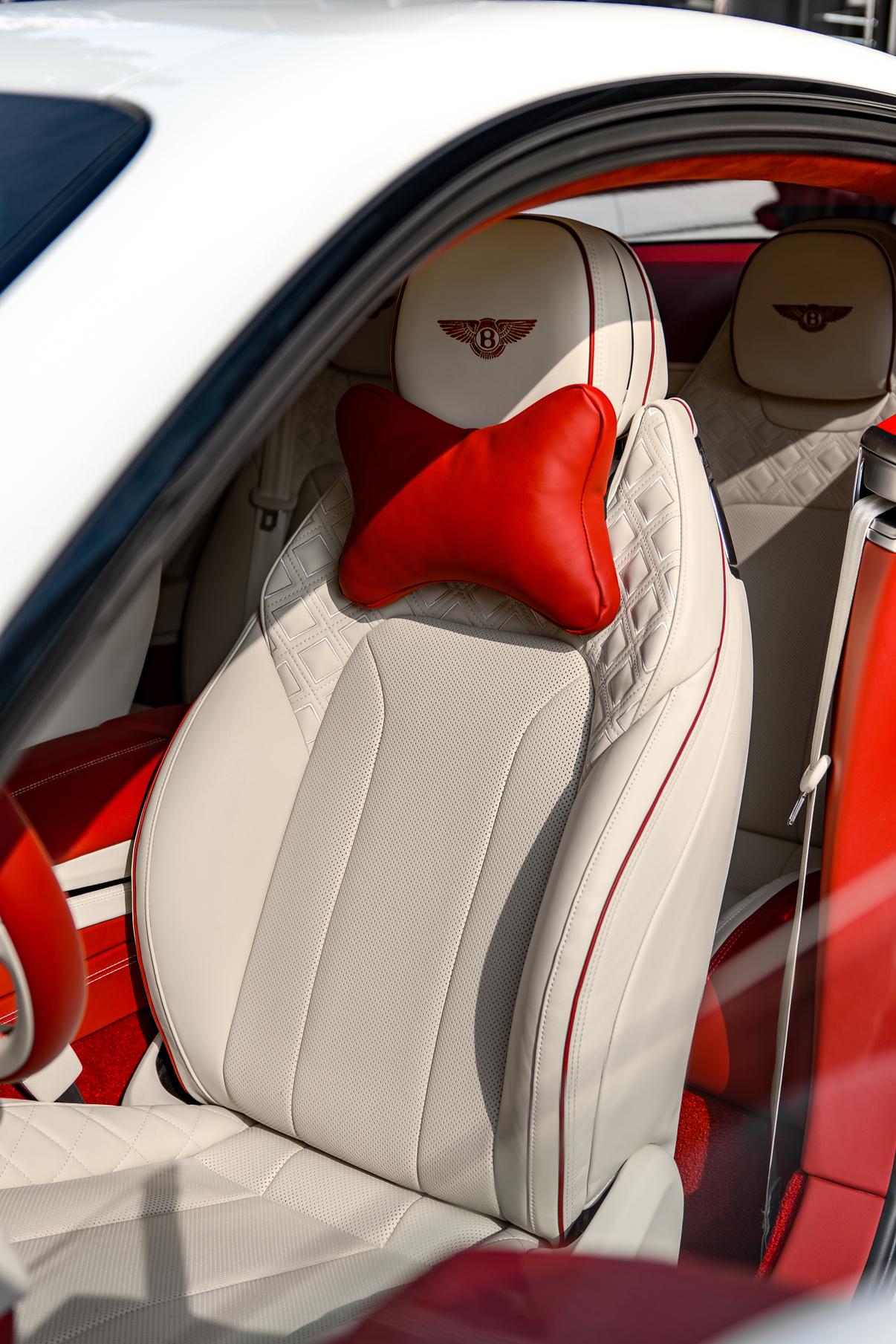 Bentley Ou Lu 2022 thumb 8