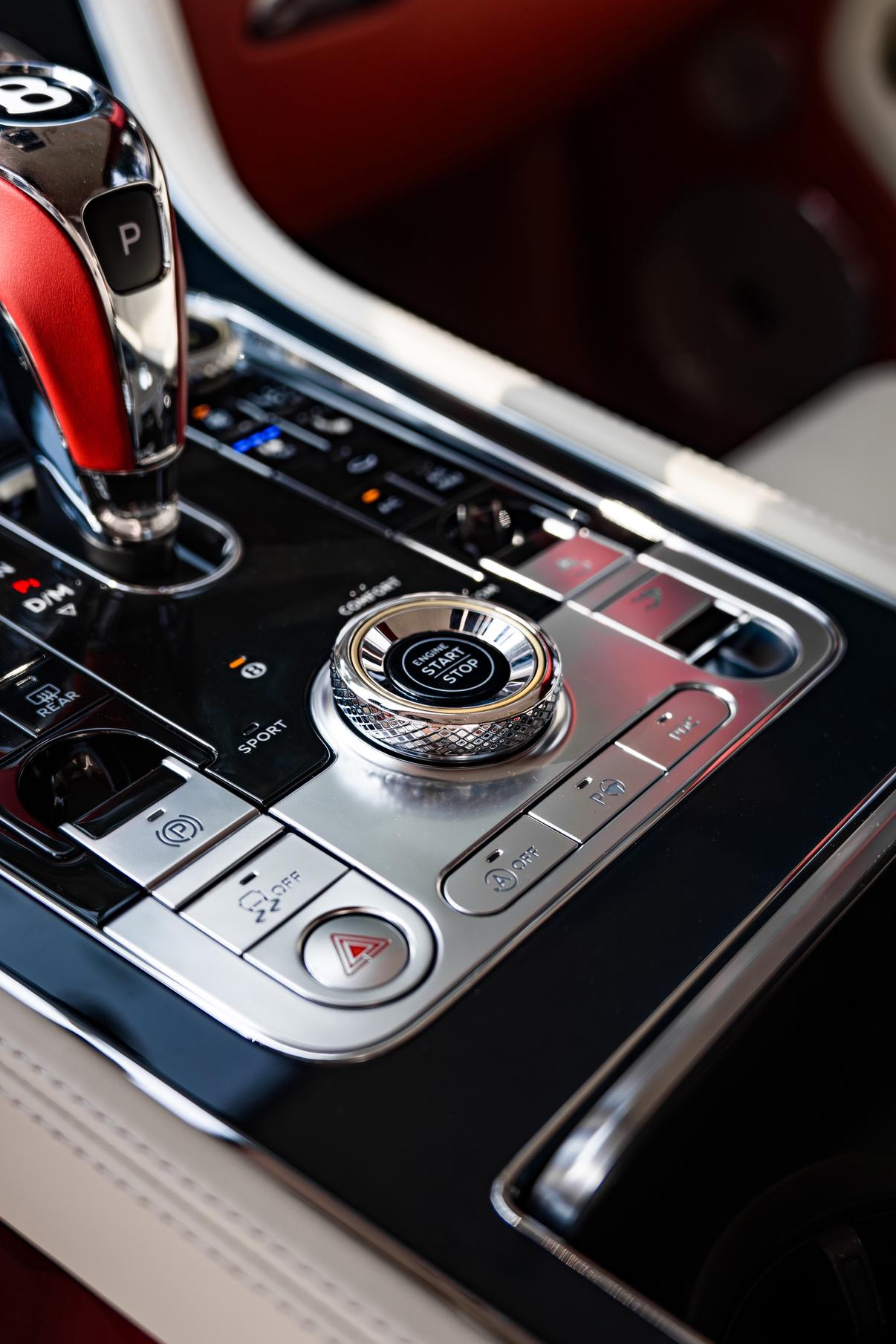 Bentley Ou Lu 2022 thumb 11