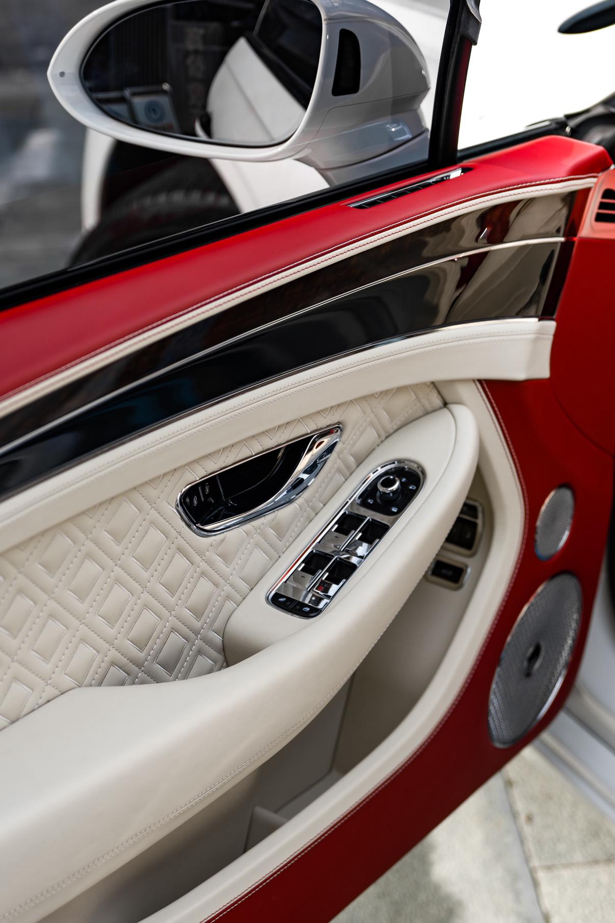 Bentley Ou Lu 2022 thumb 12