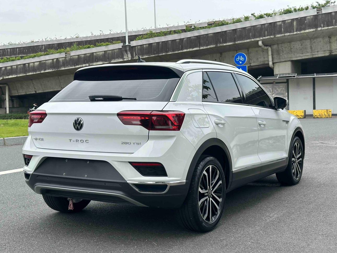 Volkswagen T-Roc 2022 thumb 5