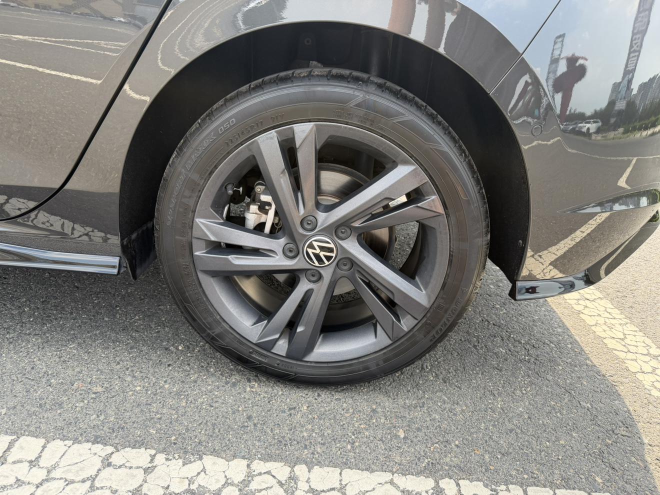 Volkswagen Golf Sportsvan 2023 thumb 5
