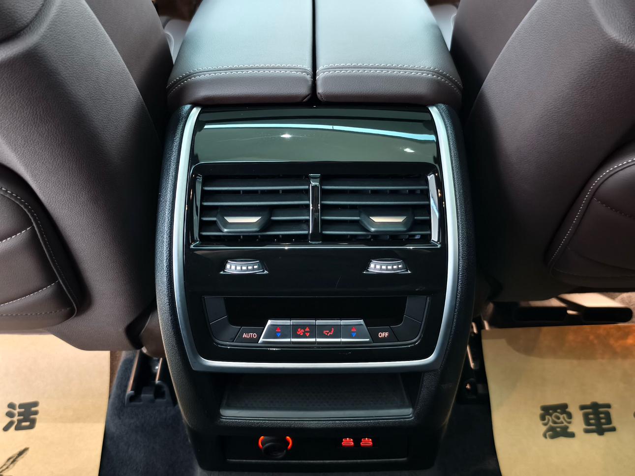BMW X5 2023 thumb 7