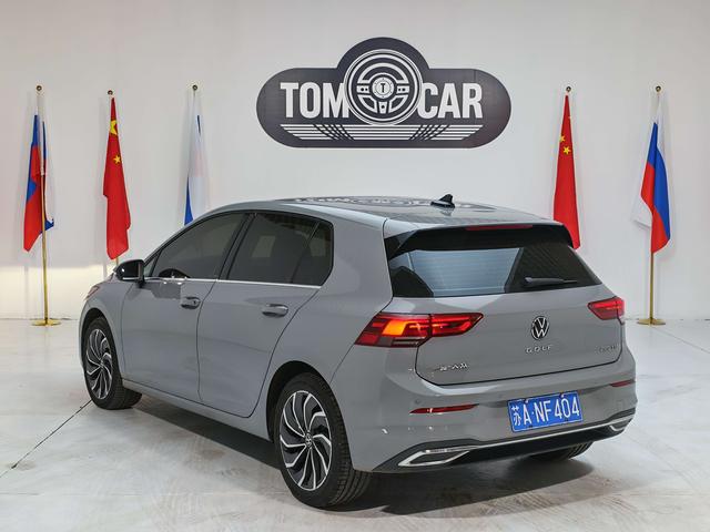 Volkswagen Golf Sportsvan 2023 thumb 3