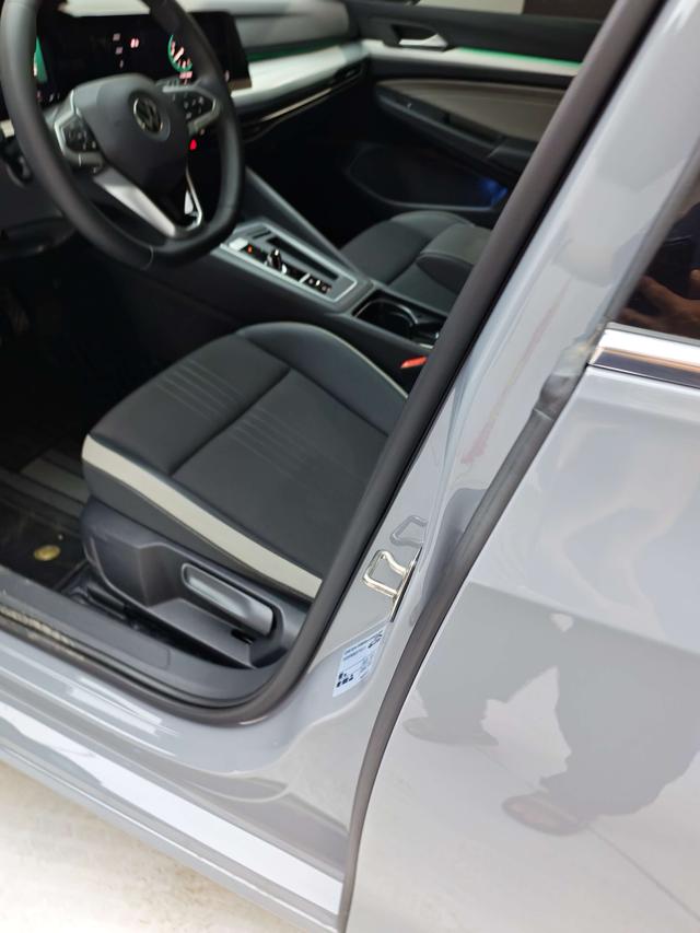 Volkswagen Golf Sportsvan 2023 thumb 9