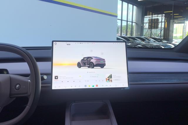 NIO ONVO L60 2024 thumb 10