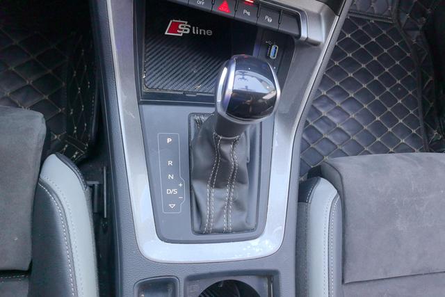 Audi Q3 2022 thumb 12
