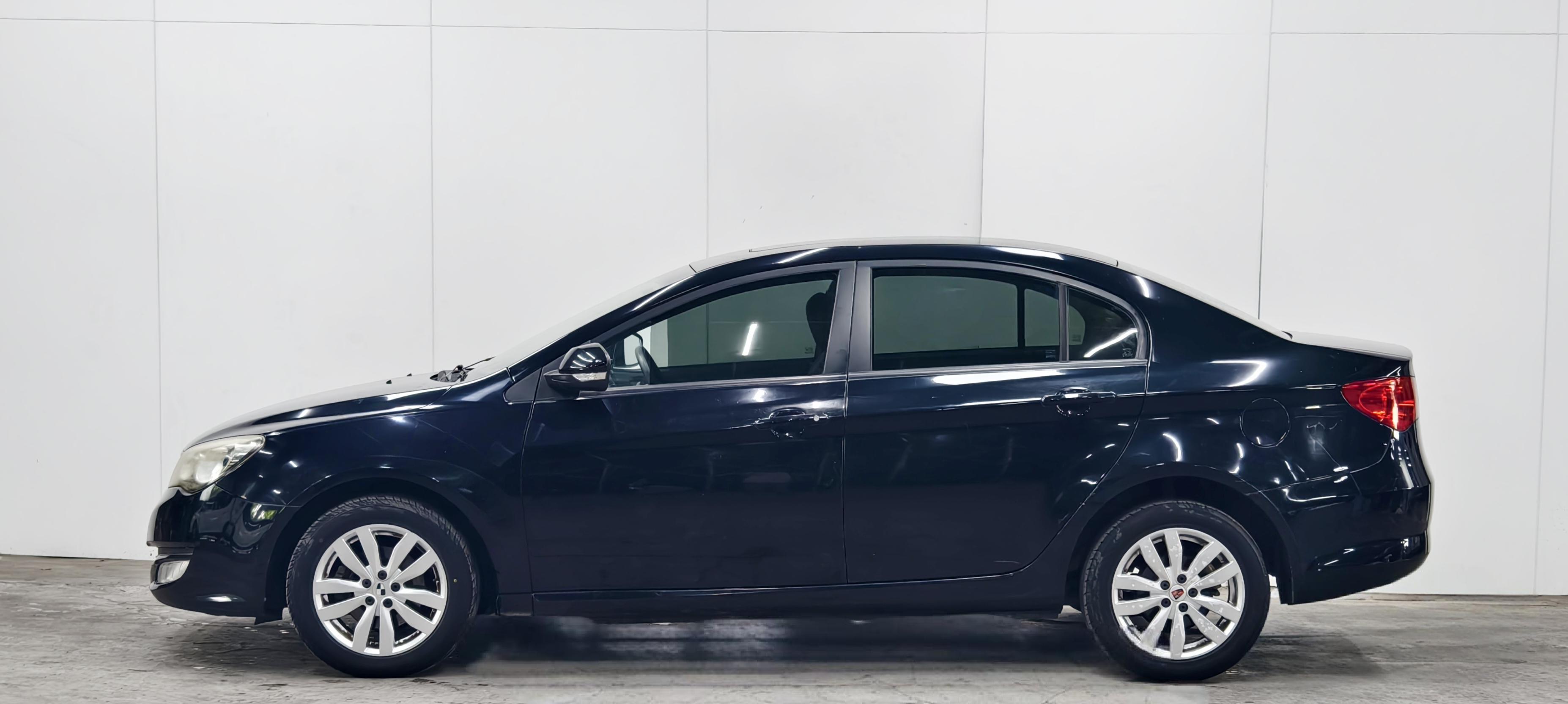 Roewe 350 2014 thumb 2