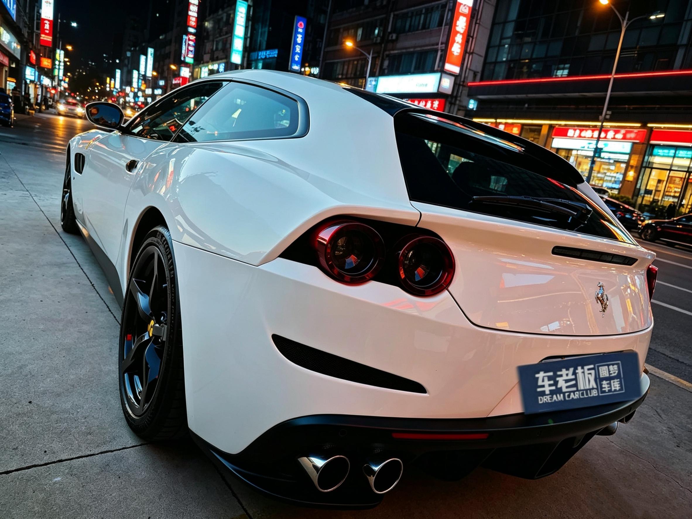 Ferrari GTC4Lusso 2017 thumb 5