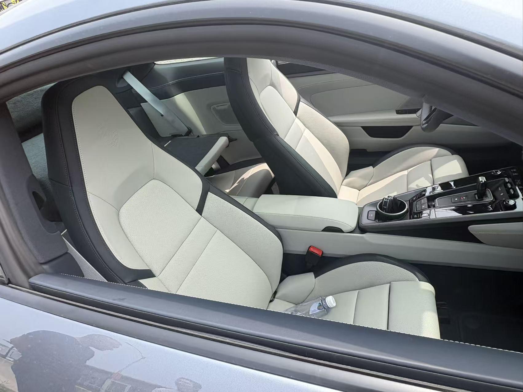Porsche 911 2025 thumb 9