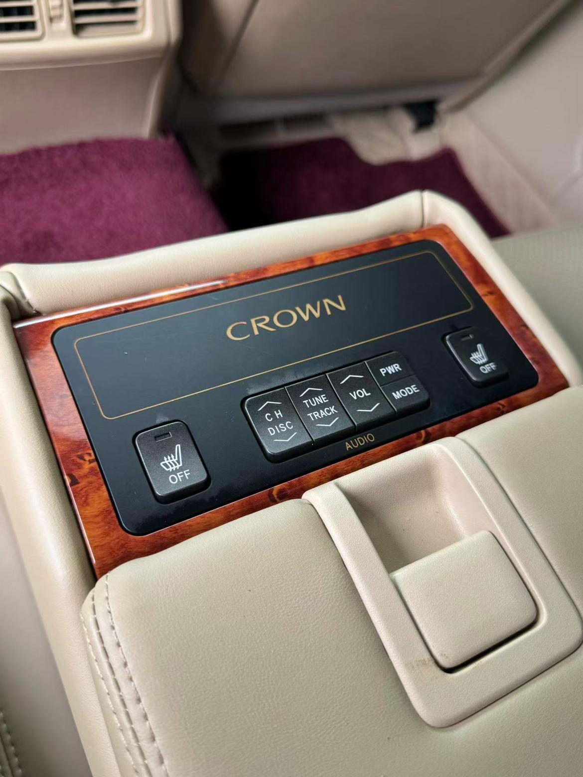 Toyota Crown 2007 thumb 2