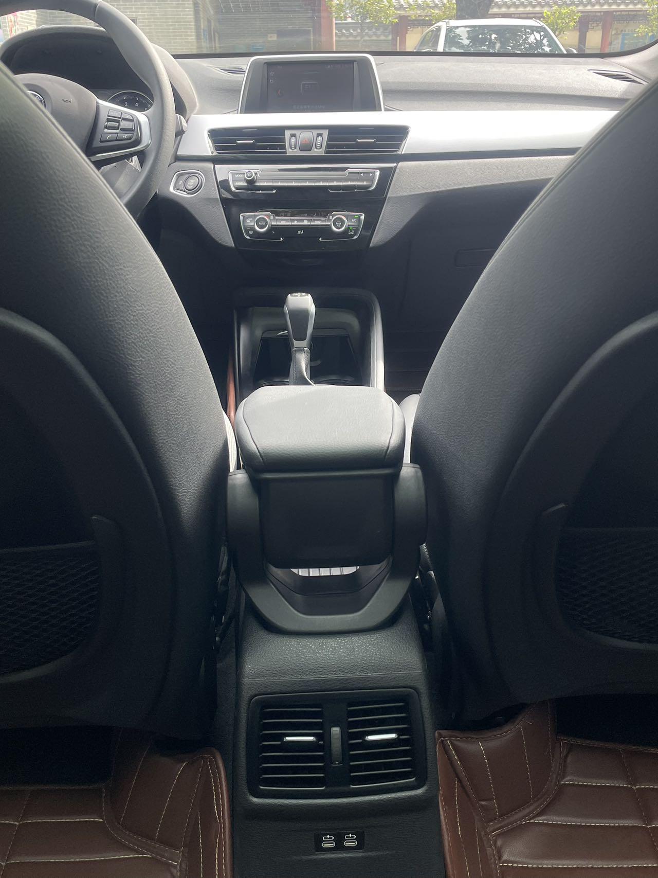 BMW X1 2019 thumb 9
