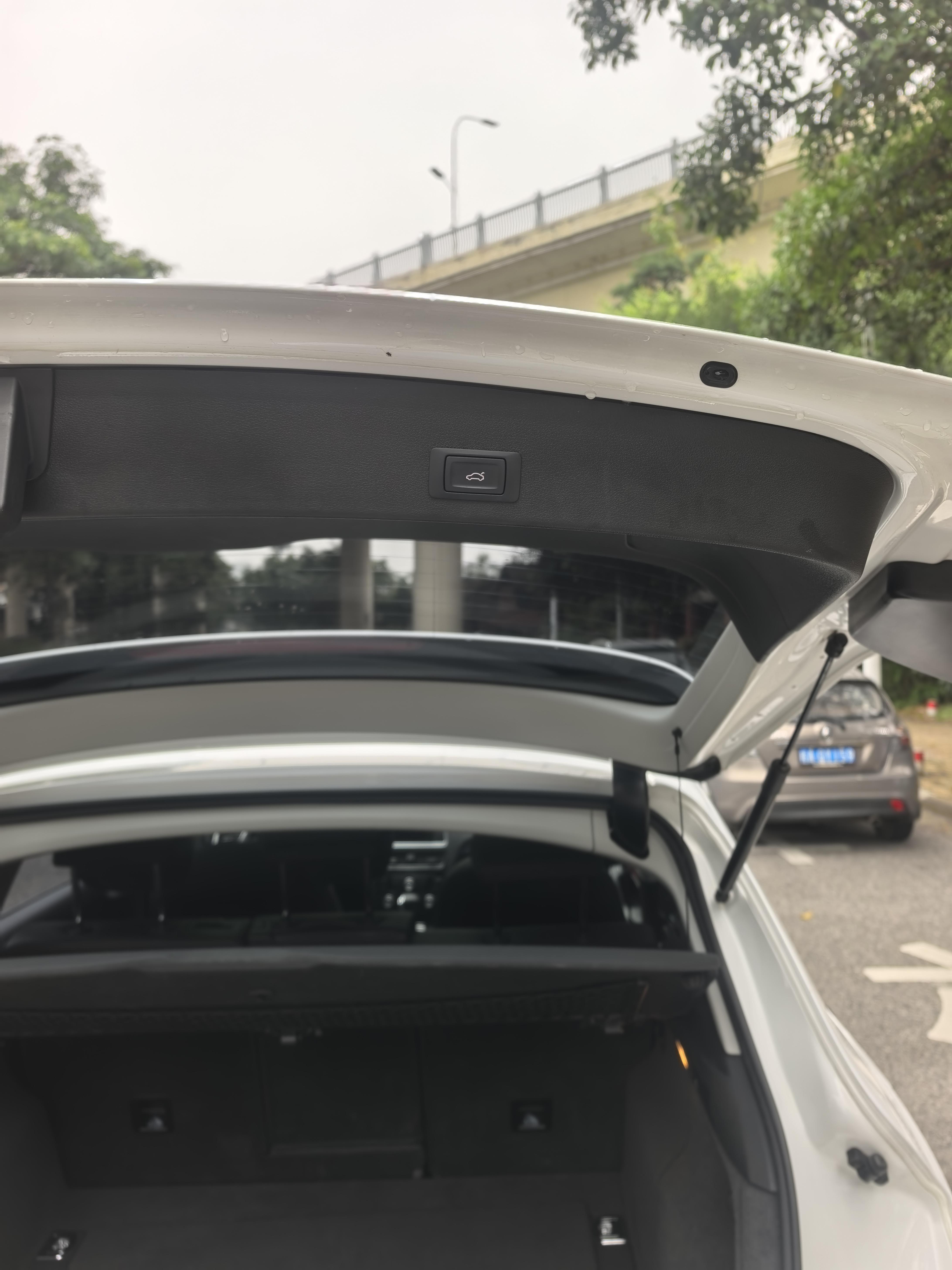 Audi Q5 2018 thumb 7