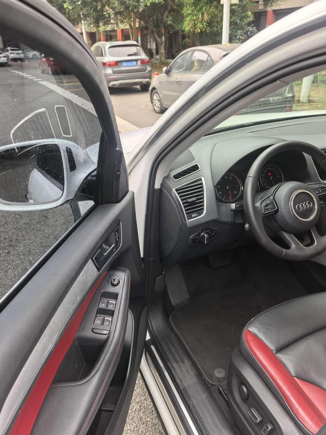 Audi Q5 2018 thumb 11
