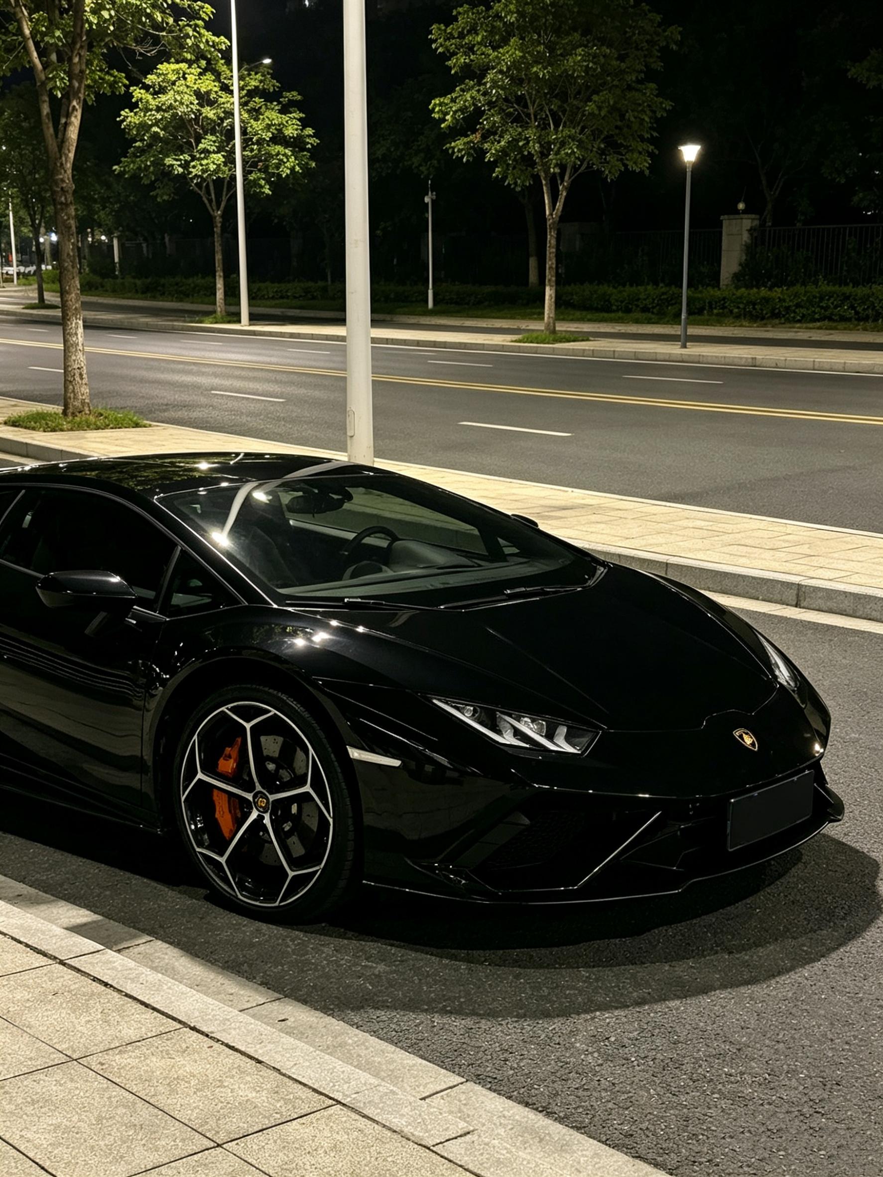 Lamborghini Huracán 2020 thumb 11