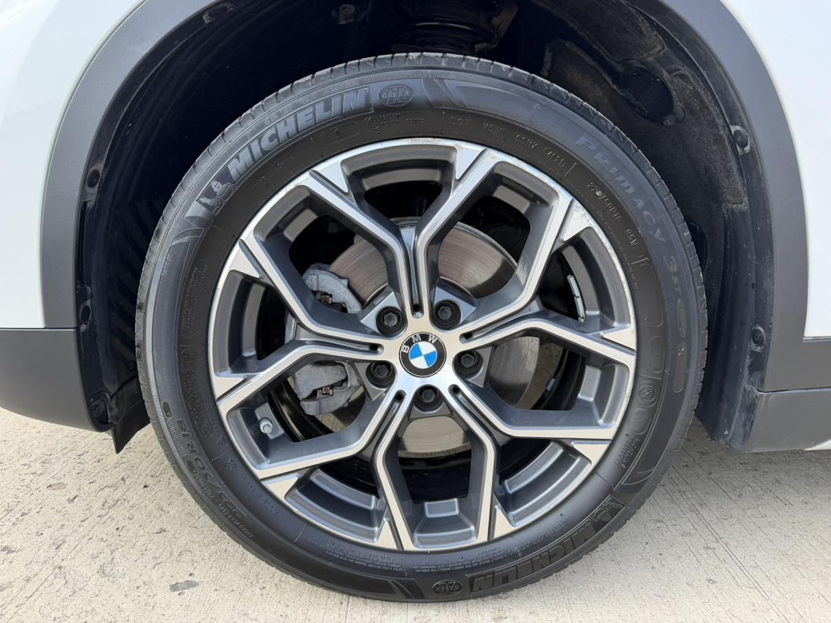 BMW X1 2022 thumb 6