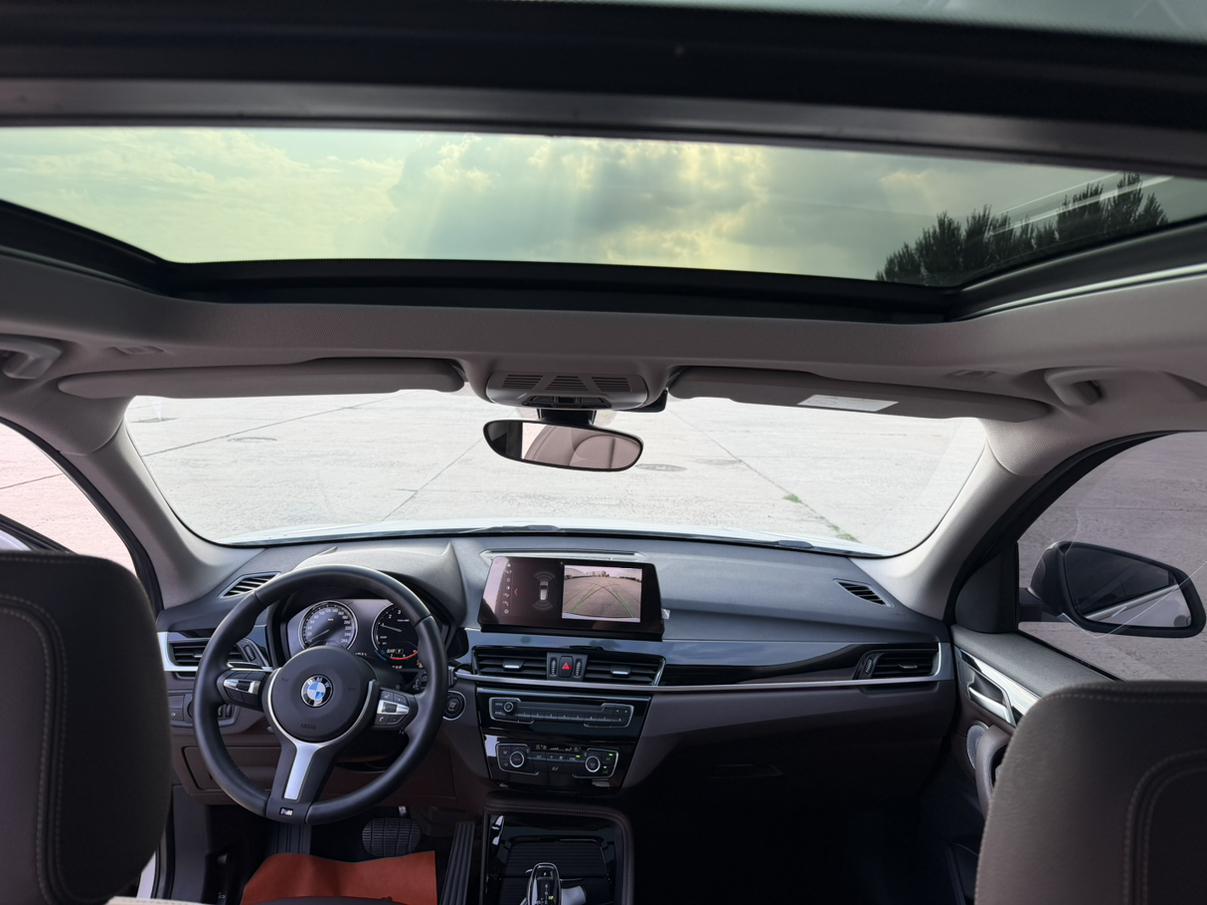 BMW X1 2022 thumb 9