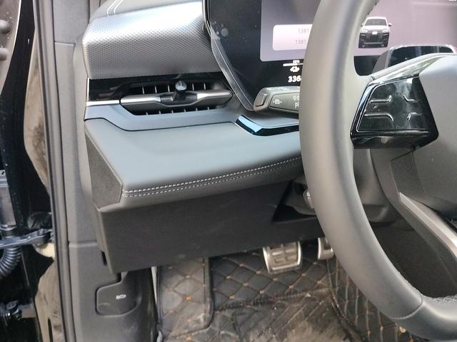 Audi Q6L e-tron 2026 thumb 12