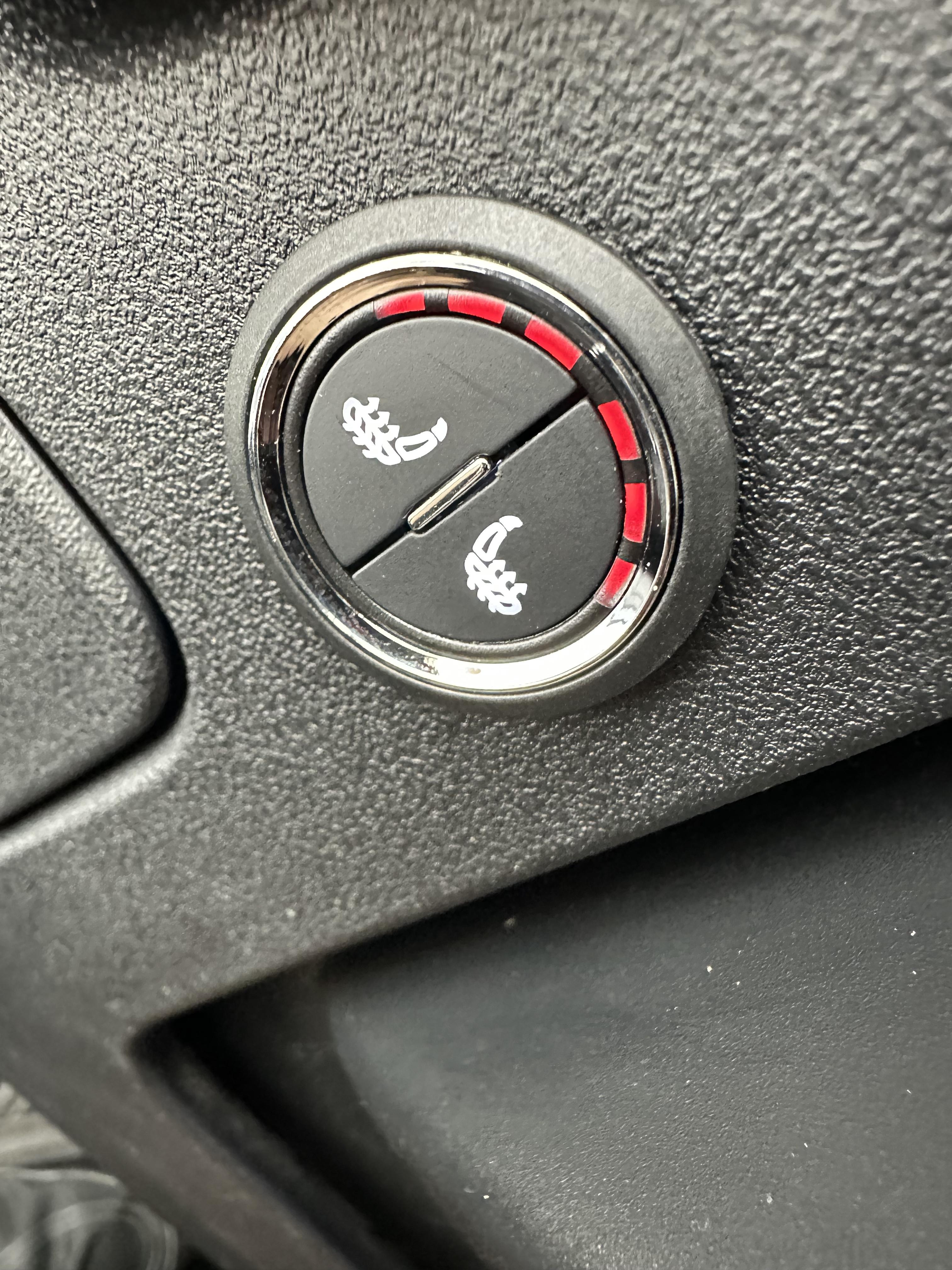Geely Emgrand S 2022 thumb 10