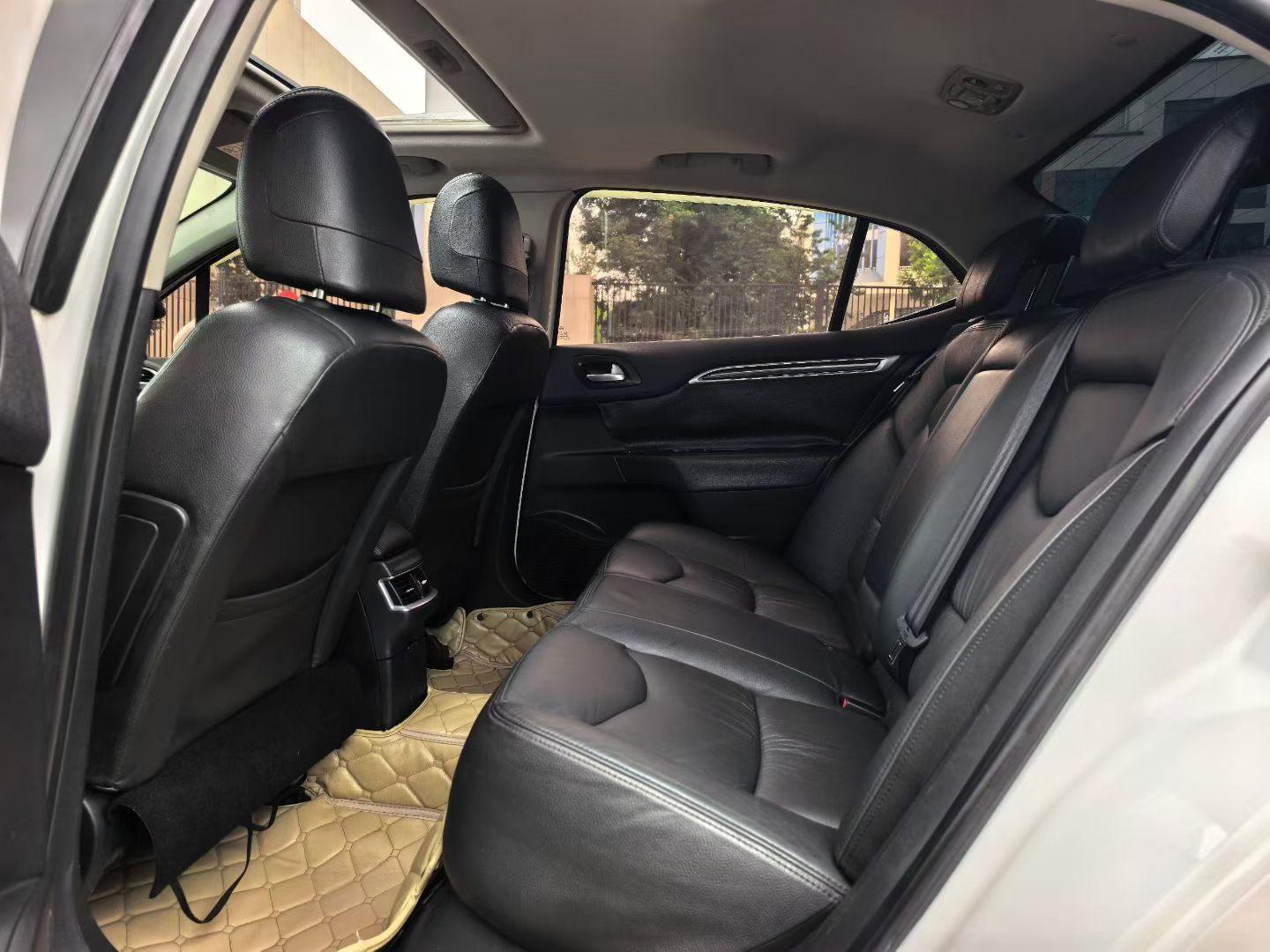 Citroen C4L 2014 thumb 8