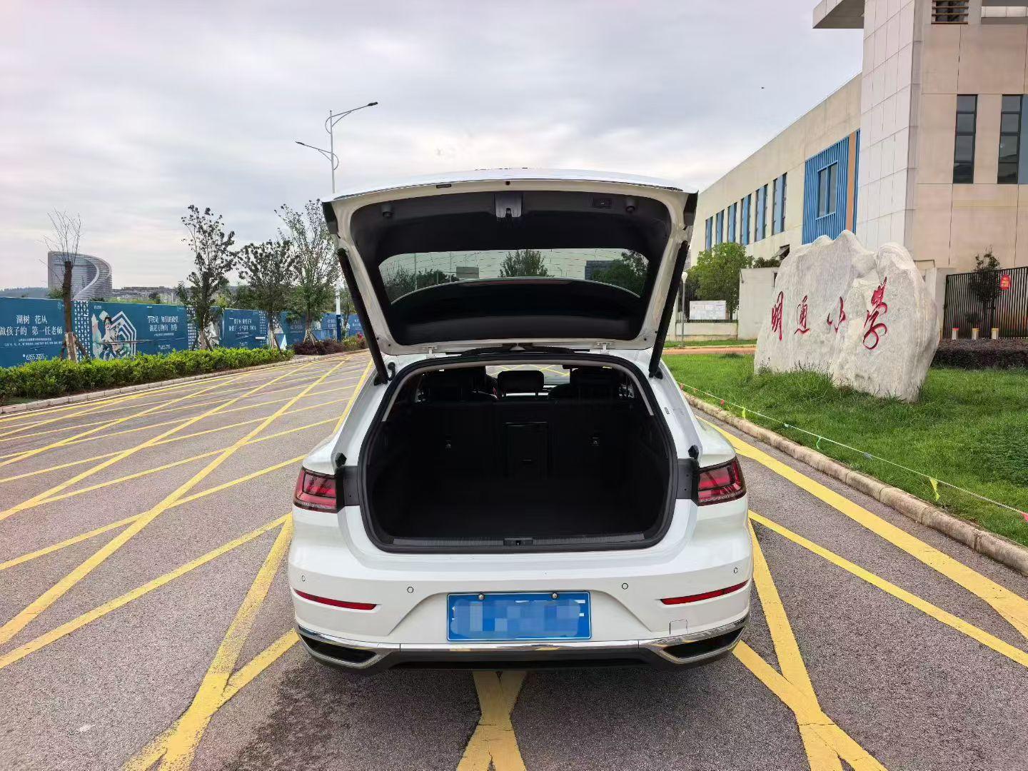 Volkswagen Arteon 2021 thumb 5