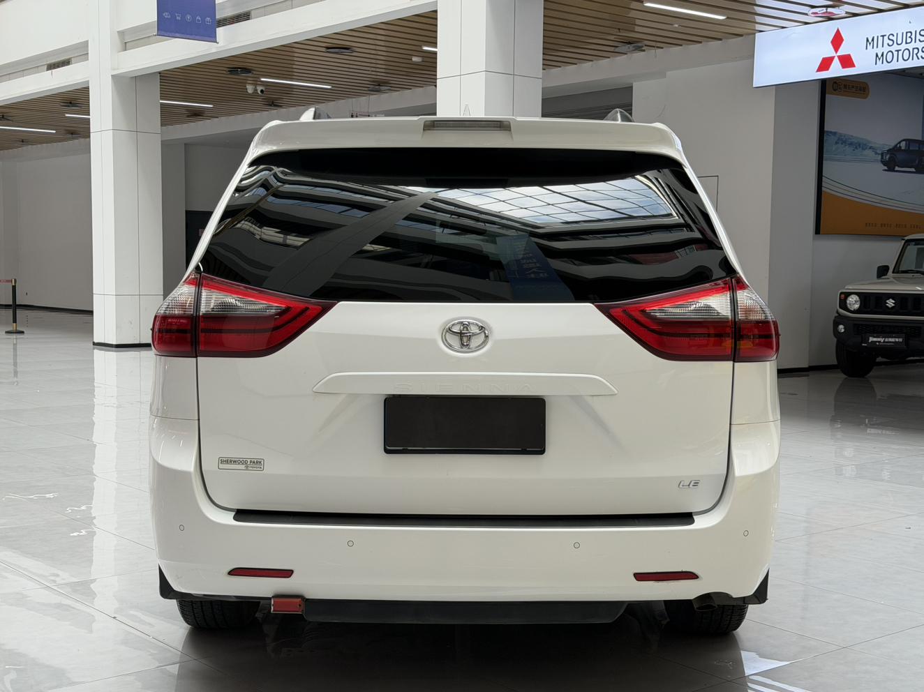 Toyota Sienna 2020 thumb 4