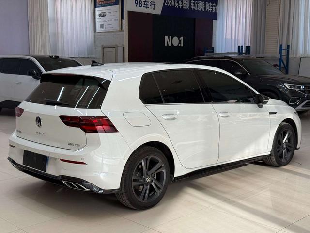 Volkswagen Golf Sportsvan 2023 thumb 4