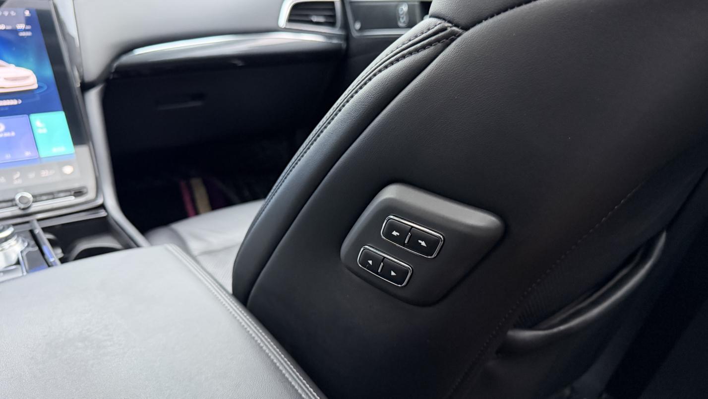 Ford Taurus 2019 thumb 6