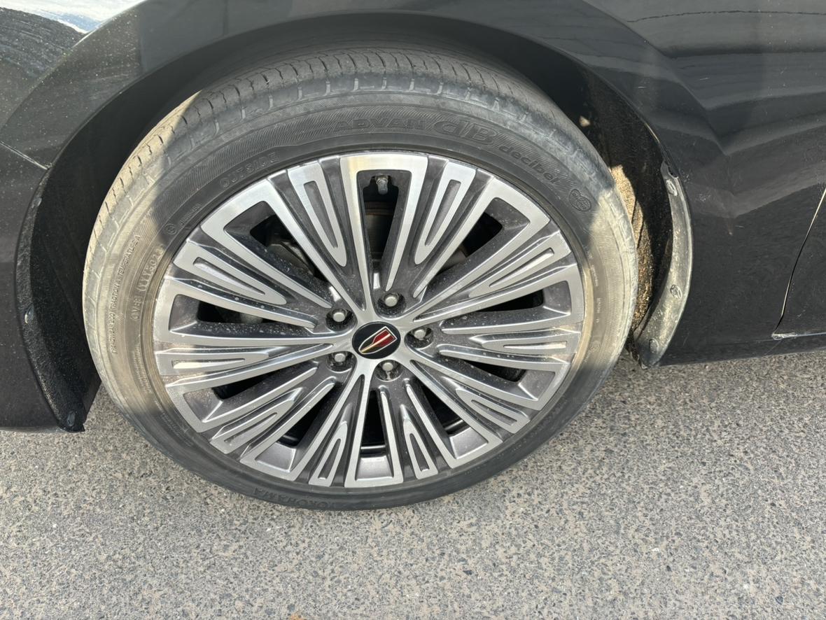 Hongqi H5 2022 thumb 6
