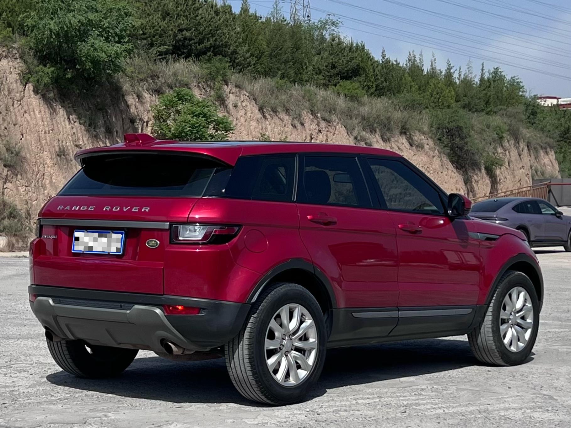 Land Rover Evoque 2018 thumb 3