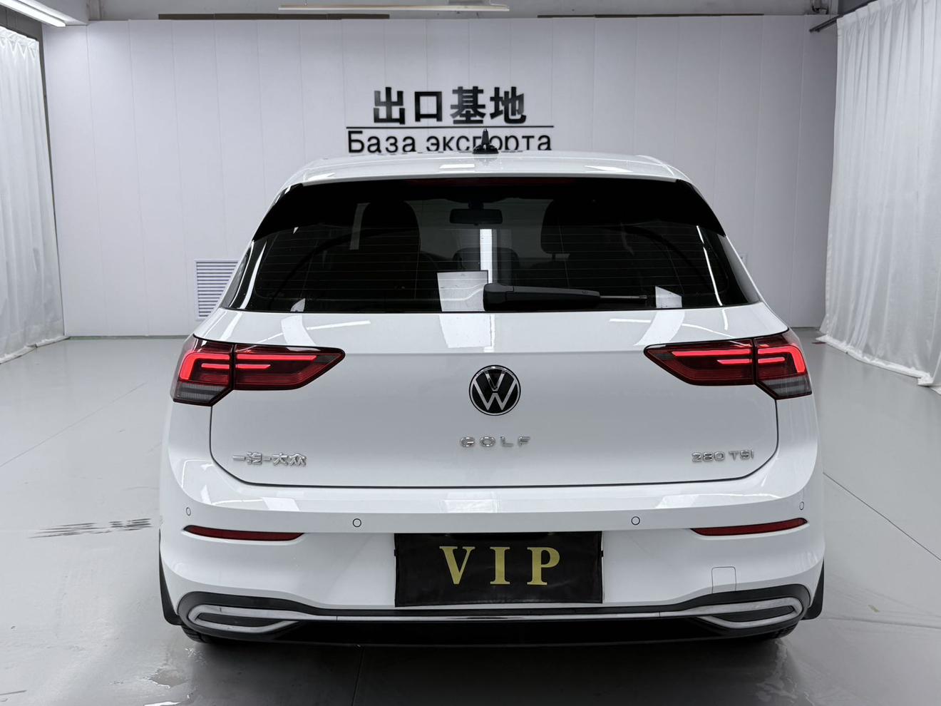 Volkswagen Golf Sportsvan 2023 thumb 12