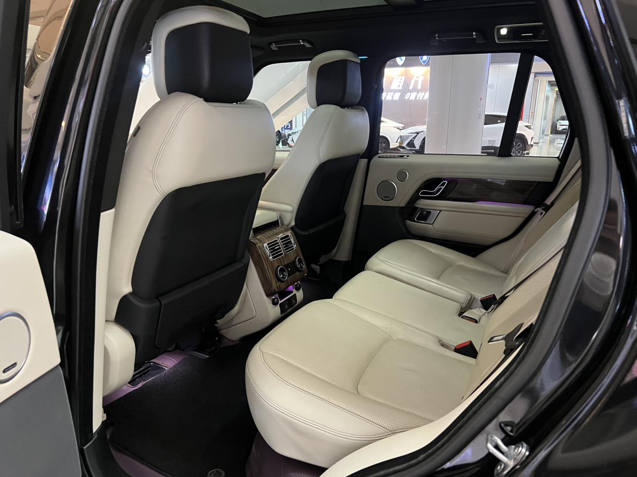 Land Rover Range Rover 2021 thumb 7