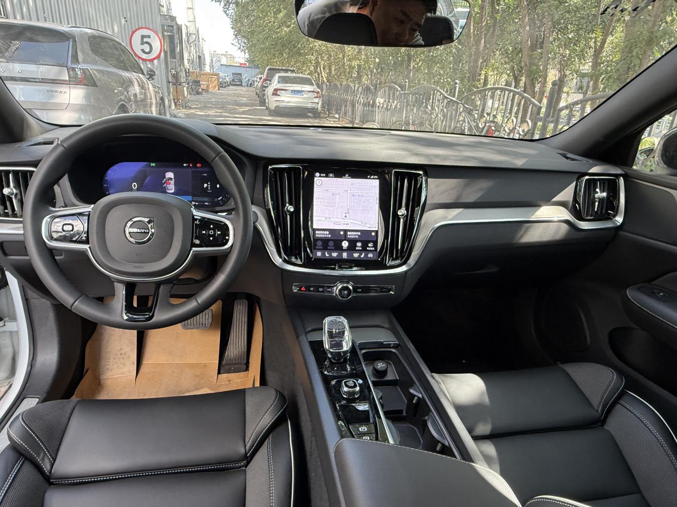 Volvo S60 2026 thumb 5