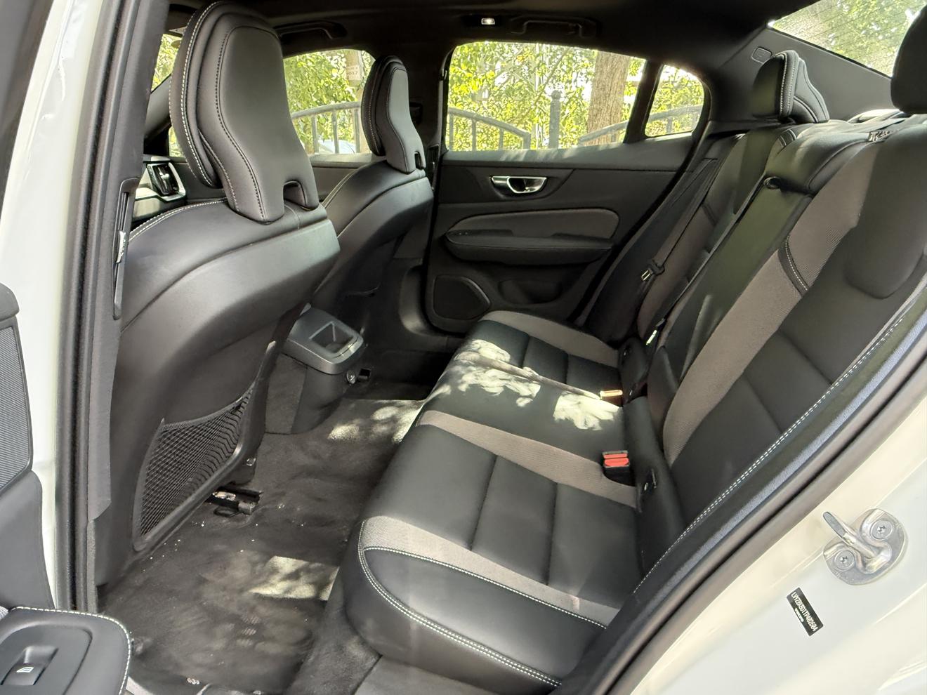 Volvo S60 2026 thumb 7