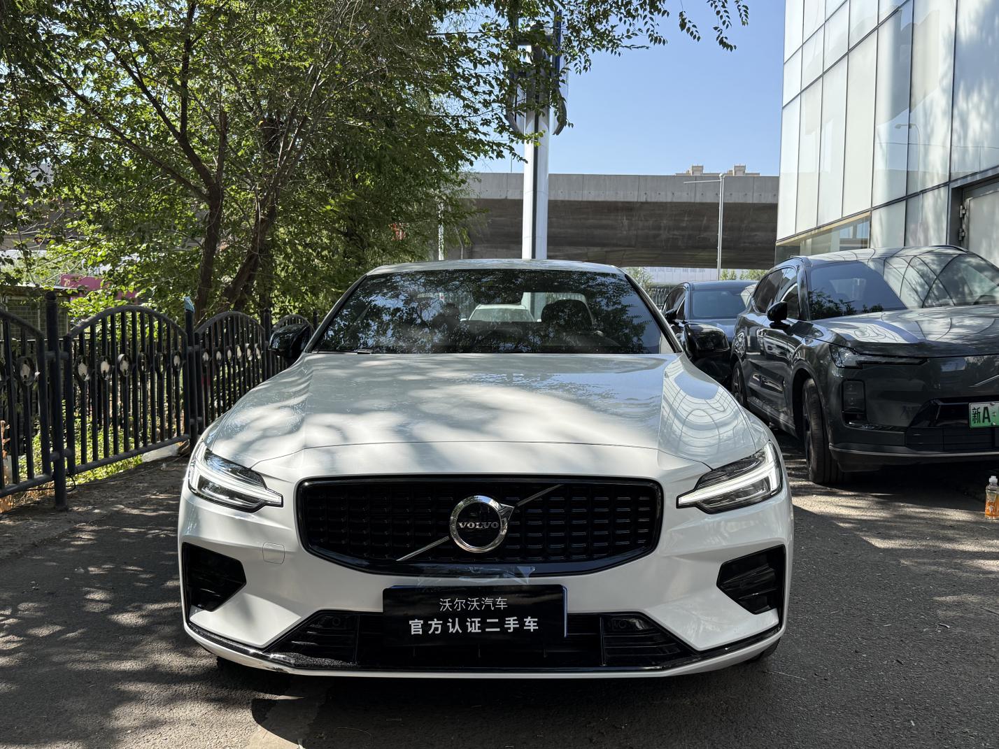Volvo S60 2026 thumb 9