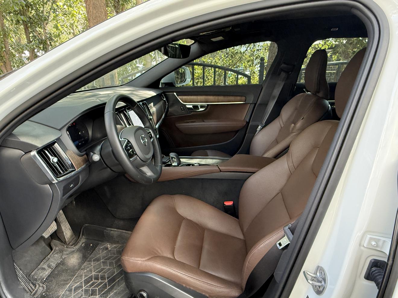 Volvo V90 2025 thumb 6