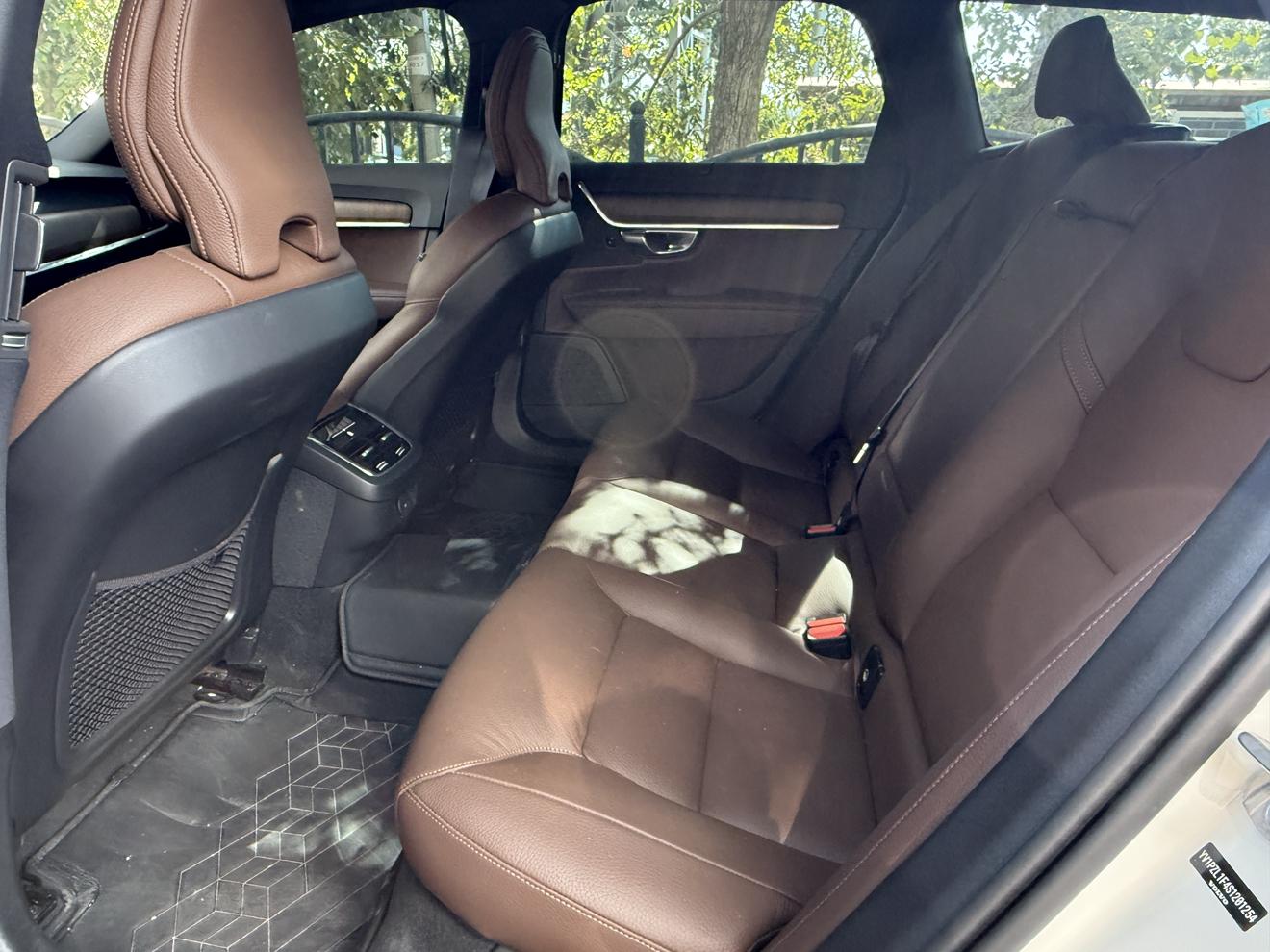 Volvo V90 2025 thumb 7