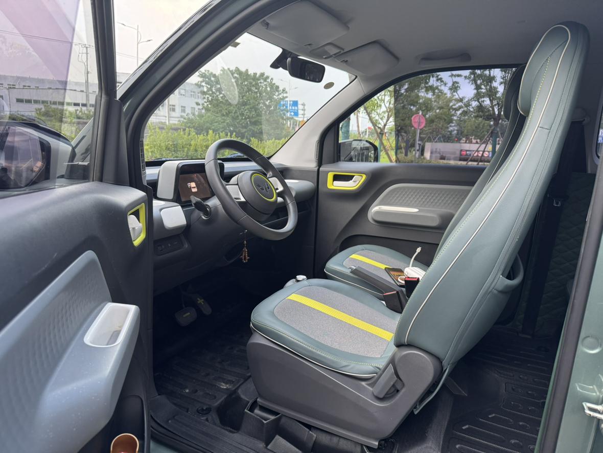 Wuling Mini EV 2022 thumb 9