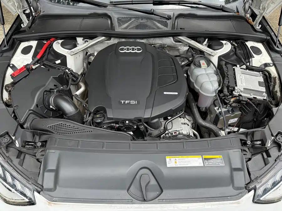 Audi A4 2020 thumb 4