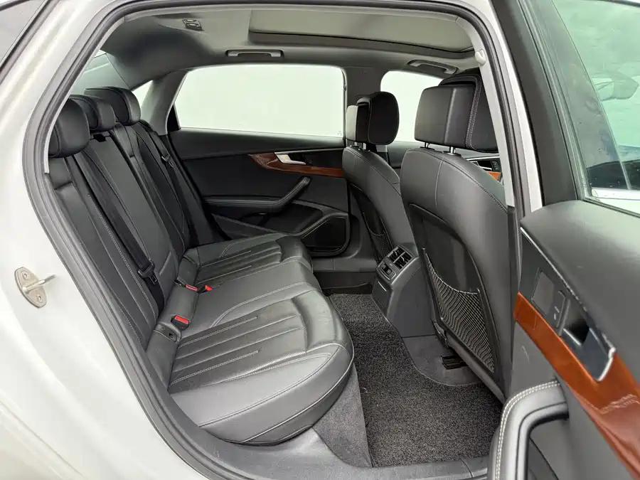 Audi A4 2020 thumb 7