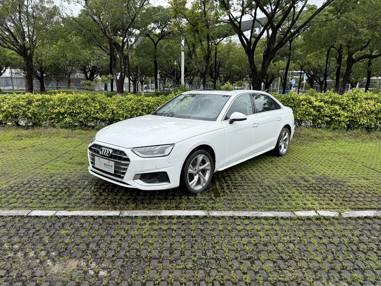 Audi A4 2020 thumb 9