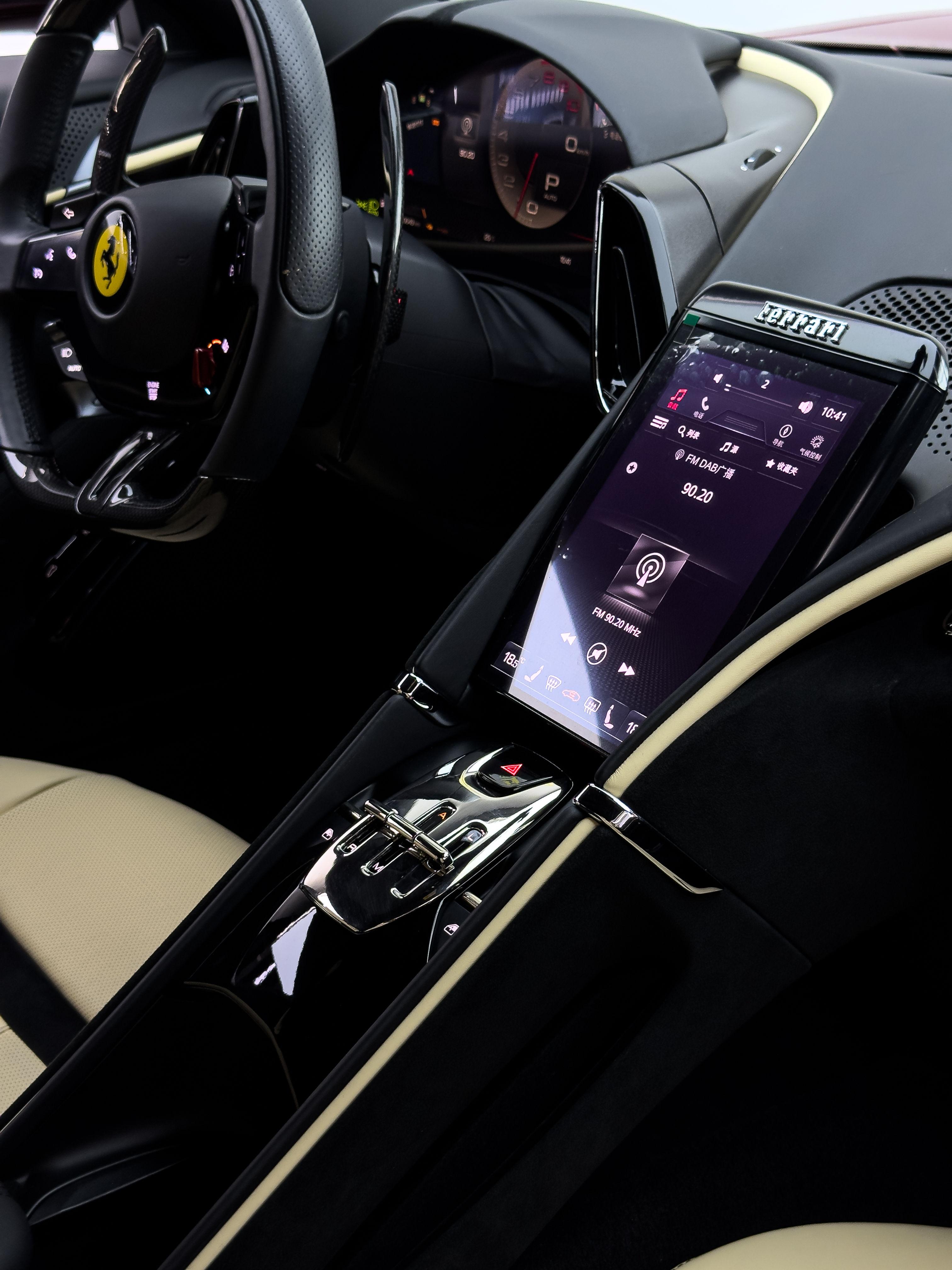 Ferrari Roma 2020 thumb 8