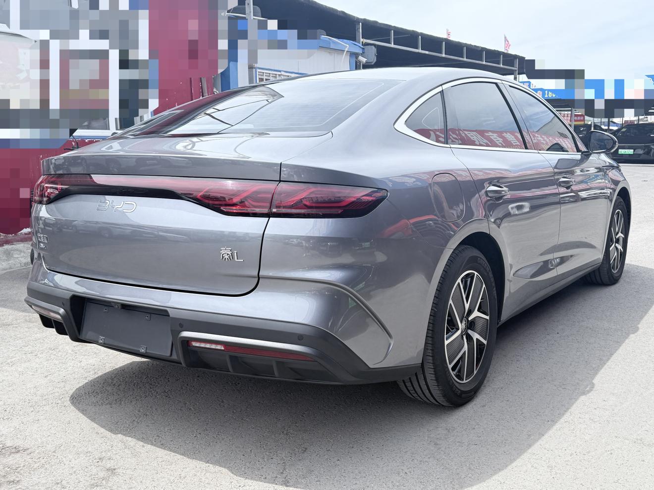 BYD Qin L DM 2024 thumb 4