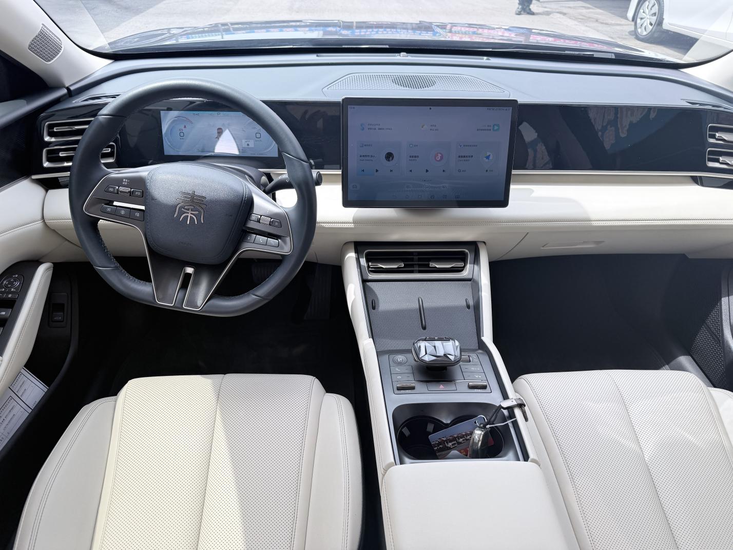 BYD Qin L DM 2024 thumb 5