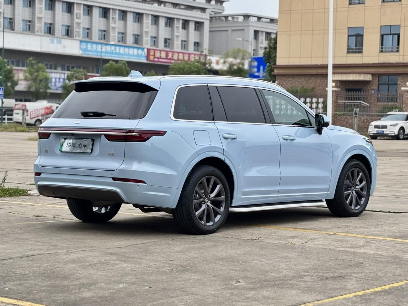 Lixiang (Li Auto) One 2020 thumb 4