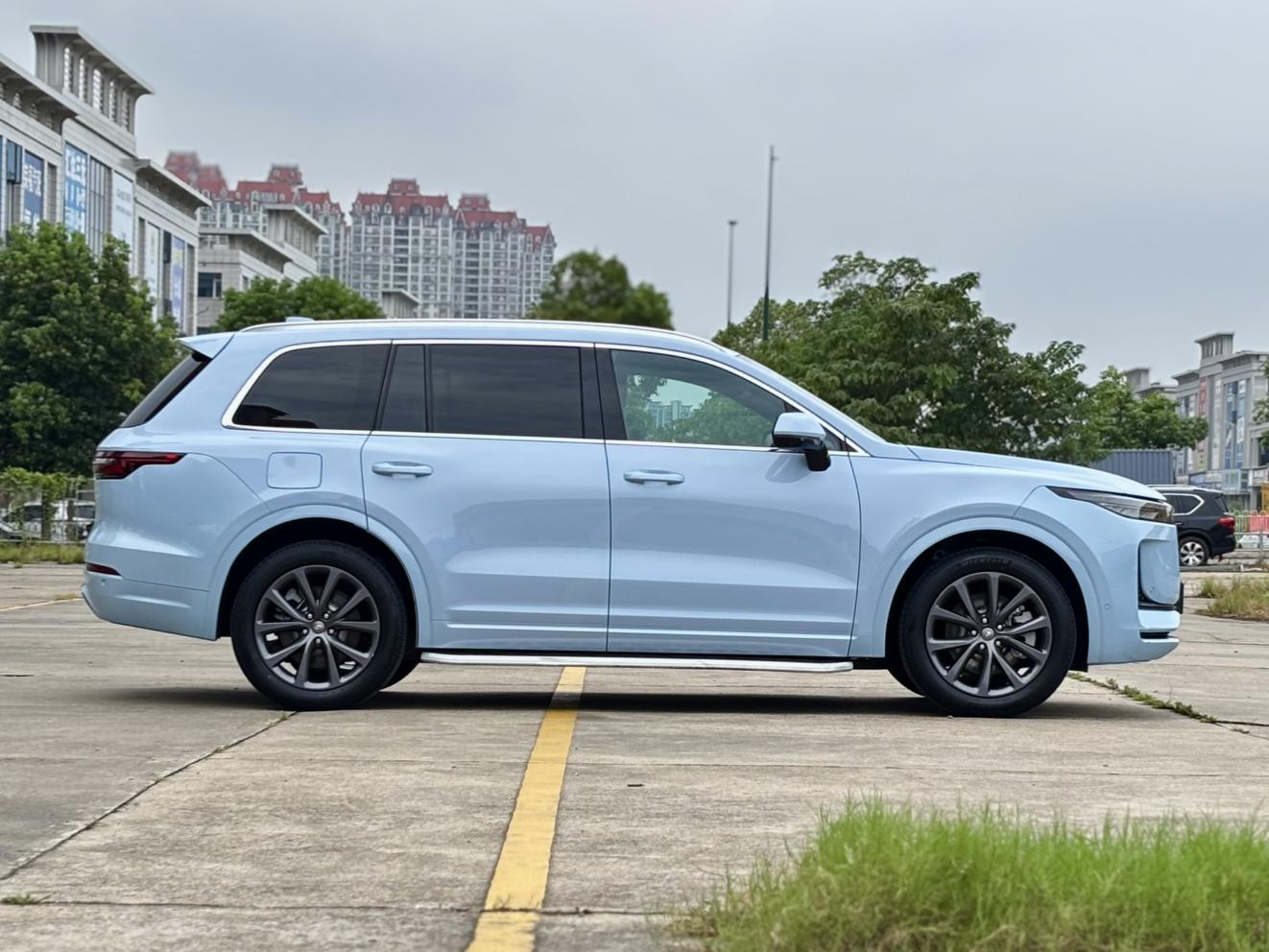 Lixiang (Li Auto) One 2020 thumb 5